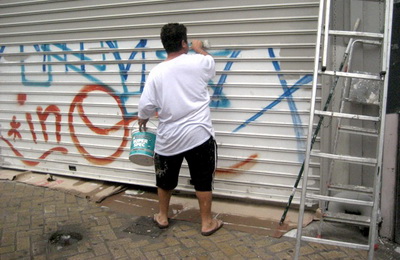 Graffiti Cleaning